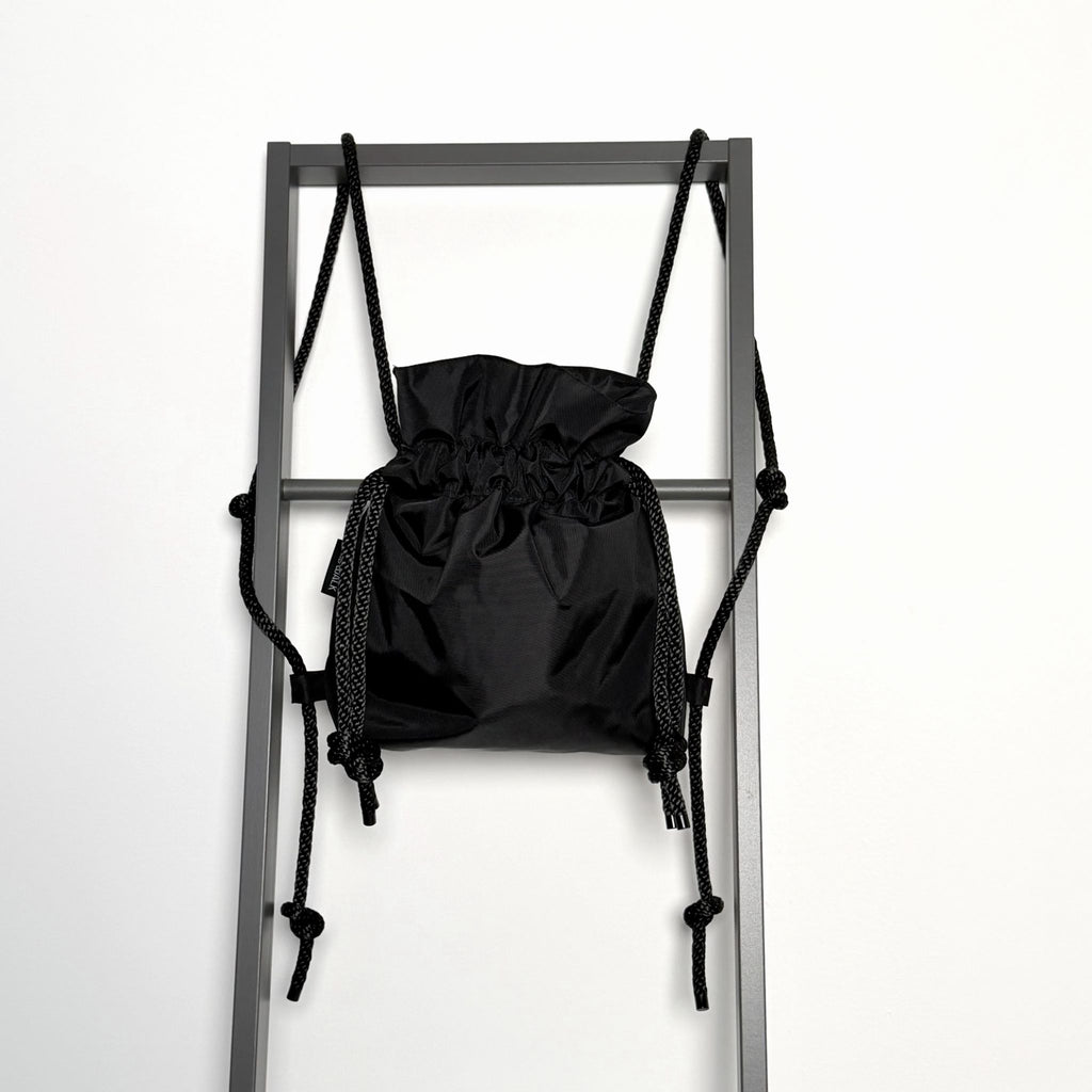 Soui preto | Bird Walk Design