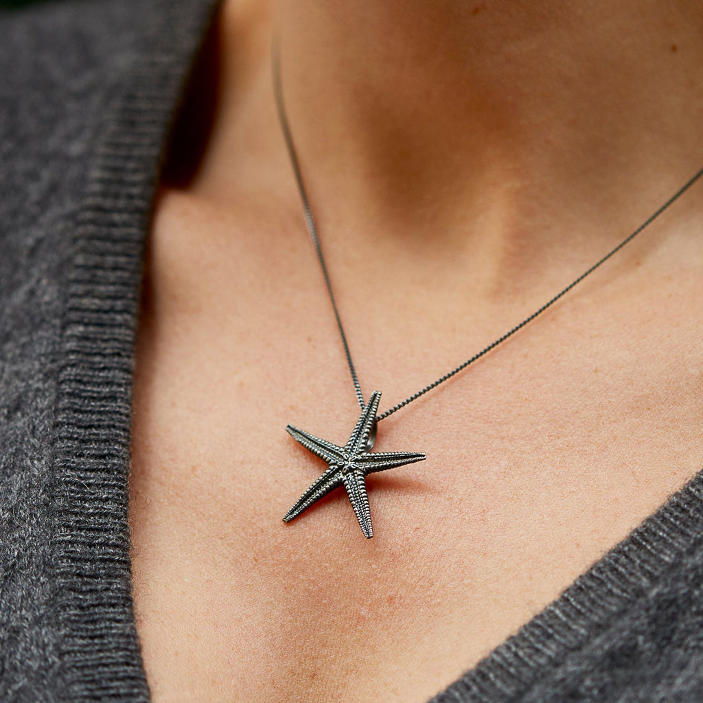Colar Asteroidea oxidado | Tania Gil Jewelry
