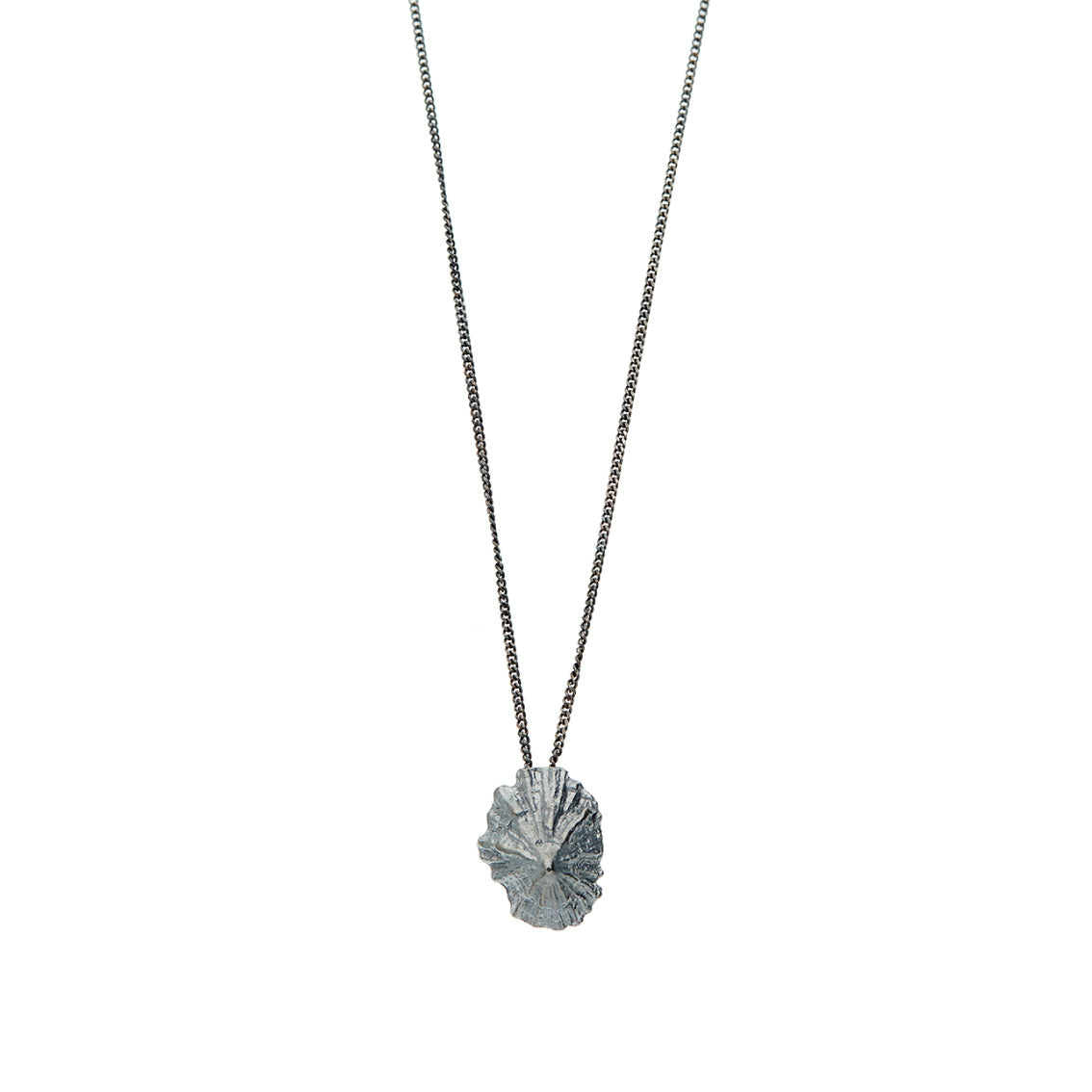 Colar Patella Macro oxidado | Tania Gil Jewelry