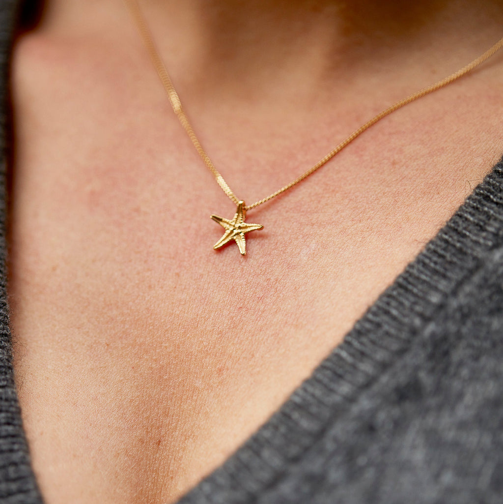 Colar Asteroidea Micro dourado | Tania Gil Jewelry