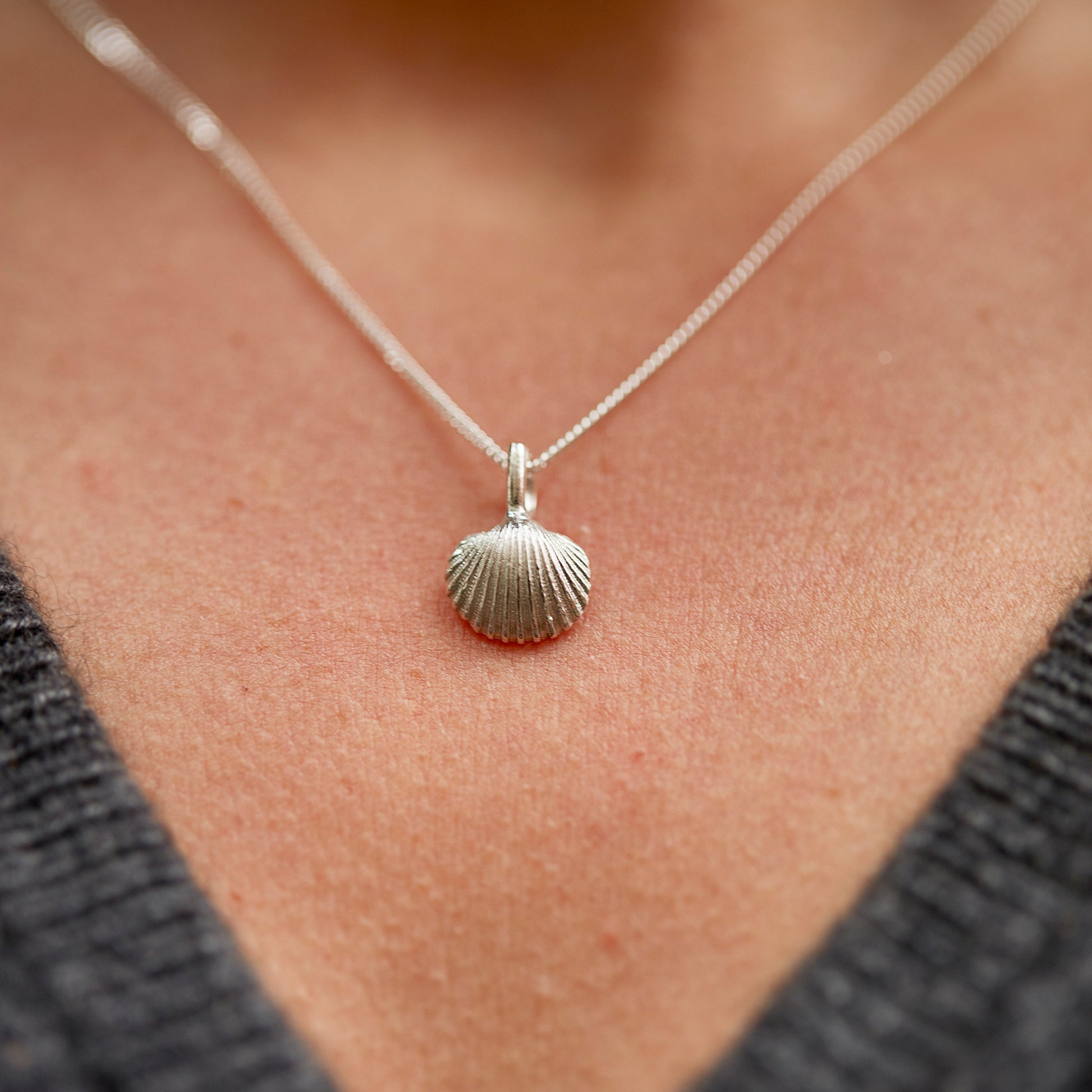 Colar Cardiidae Micro prateado | Tania Gil Jewelry