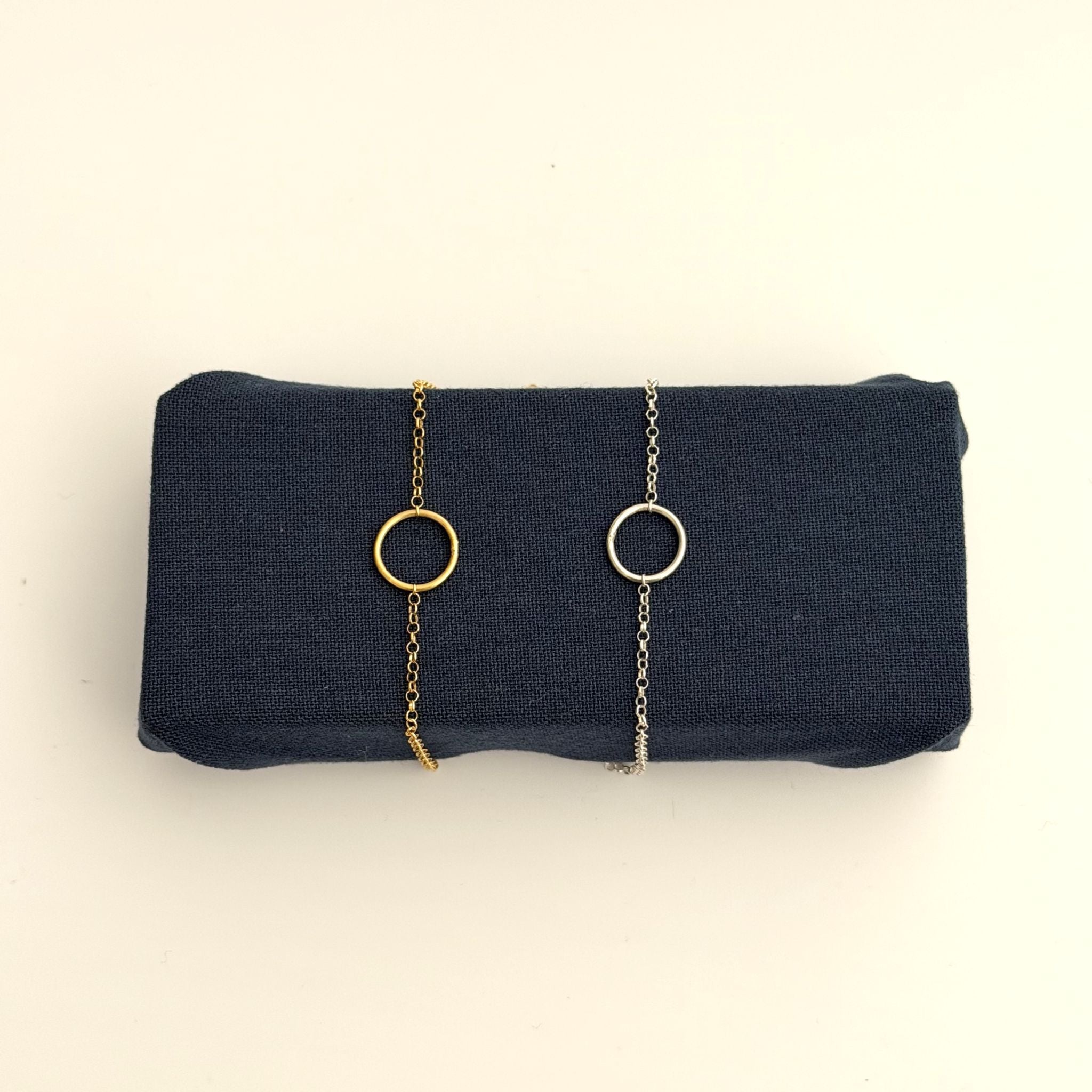 Pulseira Argola Dourada | Eva Sal