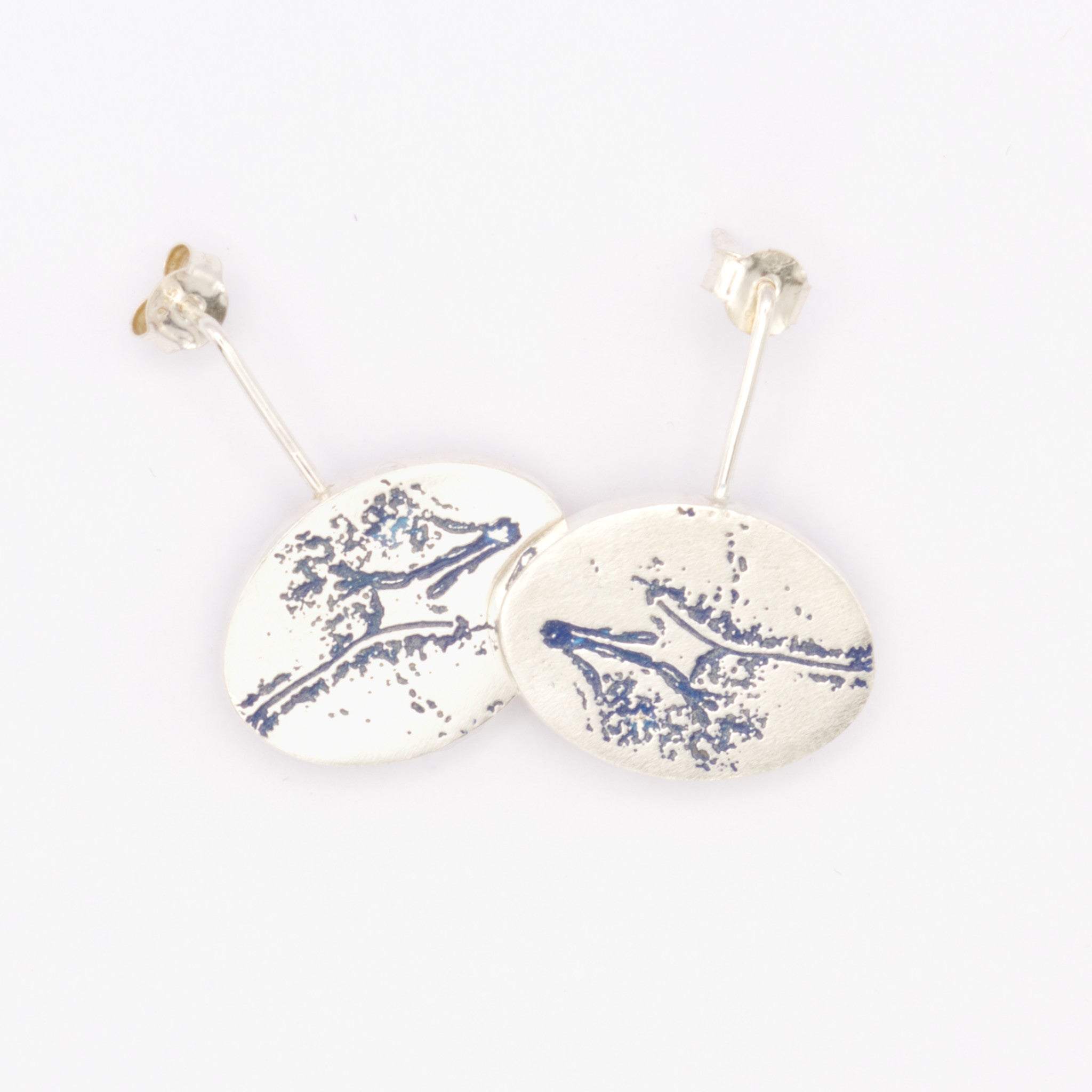 Brincos Vestígios da Memória gravura 1 azul | Inês Almeida