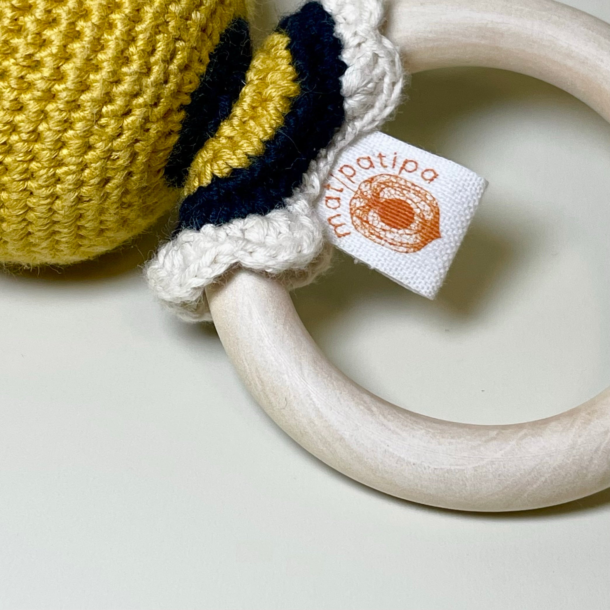 Mordedor Abelha Abigail Amigurumi | Matipatipa