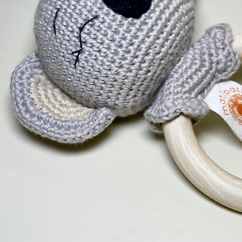 Mordedor Coala Carlo Amigurumi | Matipatipa