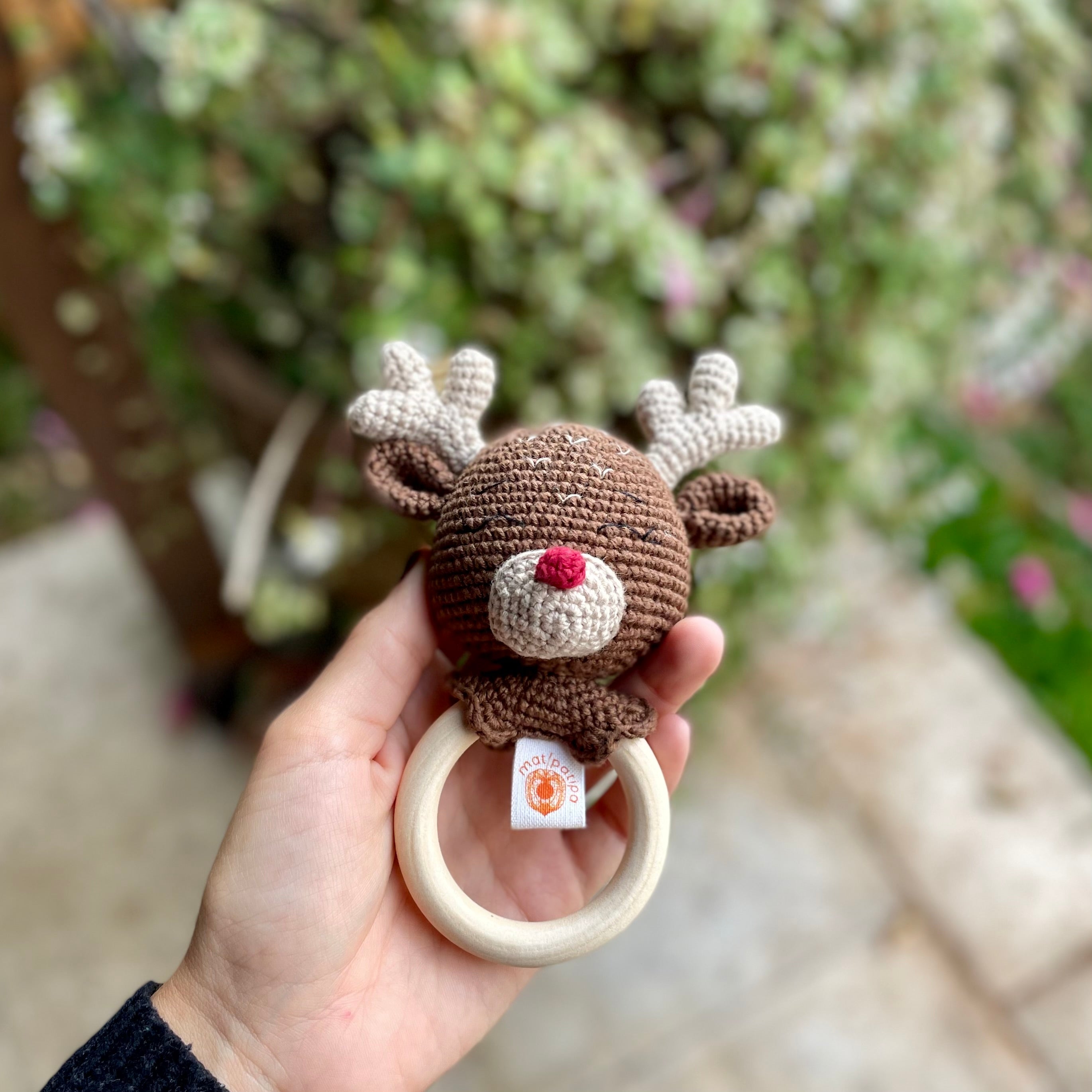 Mordedor Rena Rita chocolate Amigurumi | Matipatipa