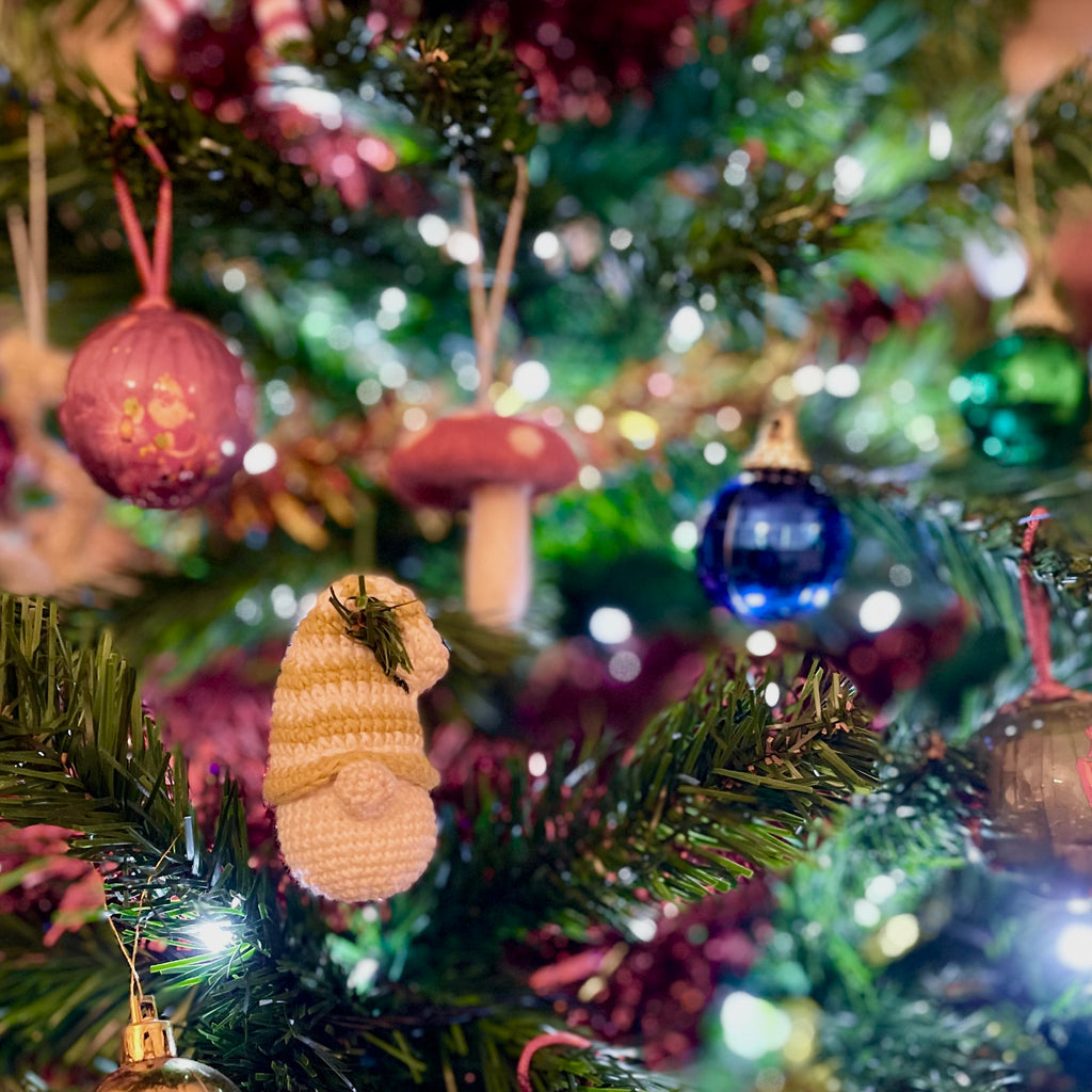 Enfeite de Natal Gnomo verde Amigurumi | Matipatipa