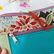 Bolsa de mão padrão floral, tela azul turquesa e verde | Joana Candeias