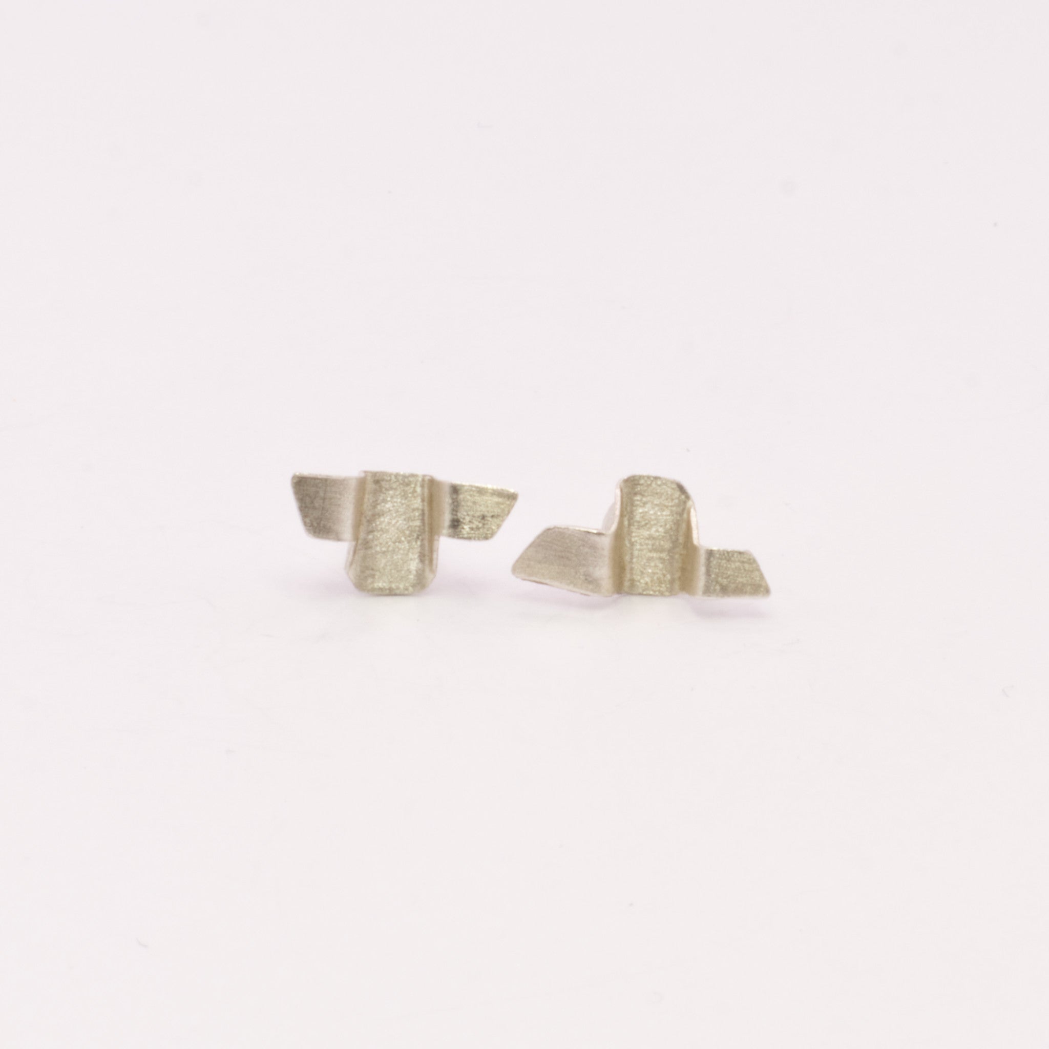 Brincos Origami mini prateados | JDS