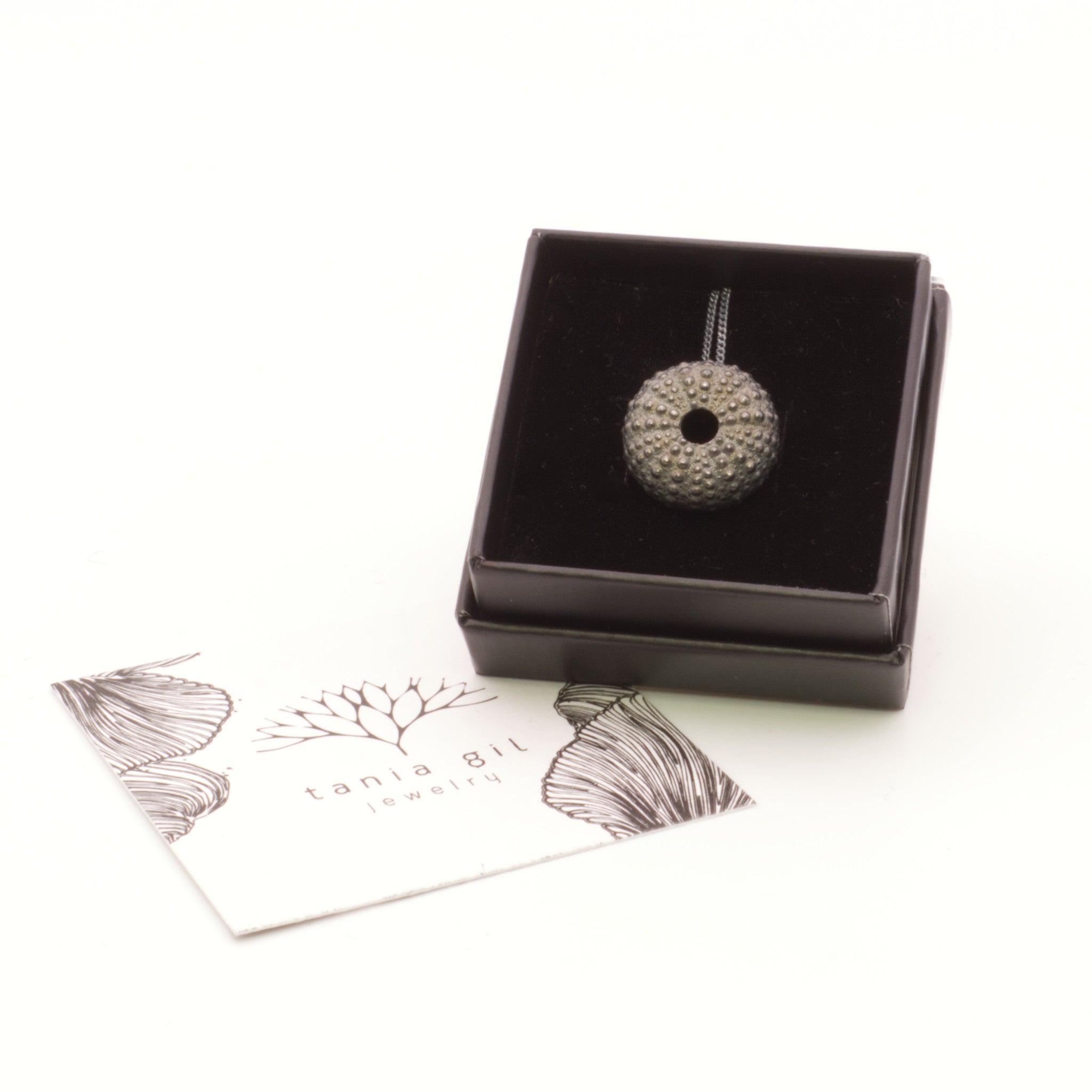 Colar Sea Urchin oxidado | Tania Gil Jewelry