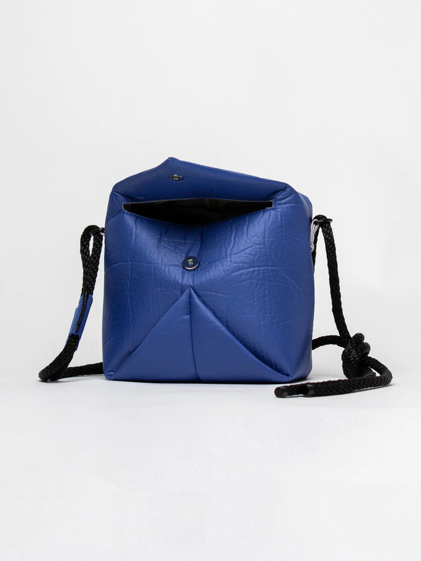 Ātoi Cubic Bag Indigo | BirdWalk Design